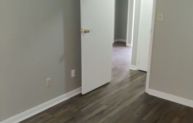 1 bed, 1 bath, $750, Unit 228