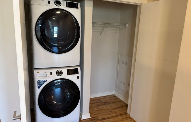 1 bed, 1 bath, 821 sqft, $1,685, Unit 10025-314