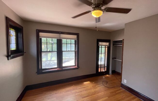 4018 Hydraulic Ave (Maintenance Call First)