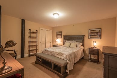 1 bed, 1 bath, 714 sqft, $2,310