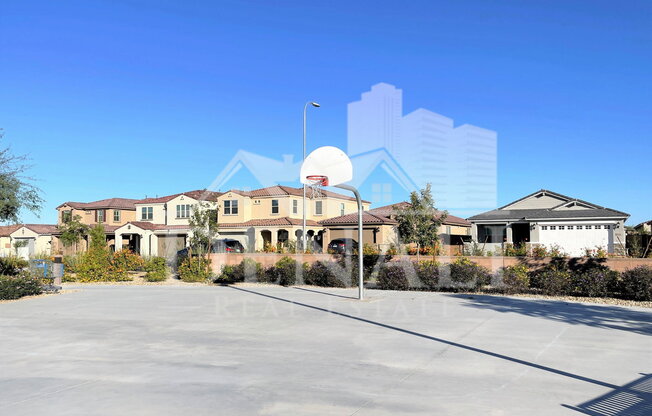 4 beds, 2 baths, 1,758 sqft, $1,995
