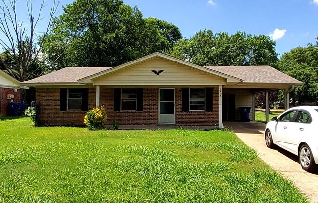 Welcome to 3200 Fairmeadow Dr in Horn Lake, MS!