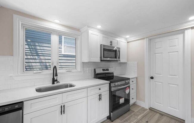 Beautifully Renovated 4-Bedroom Home in East Side Providence!