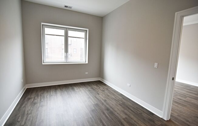 1 bed, 1 bath, 670 sqft, $2,750, Unit 927-206