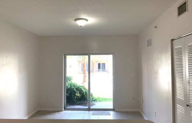11050 SW 196th St Apt 410