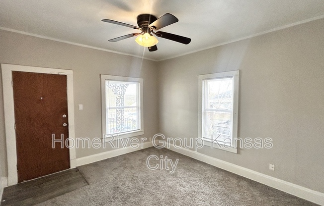 1305 OAKLEY AVE