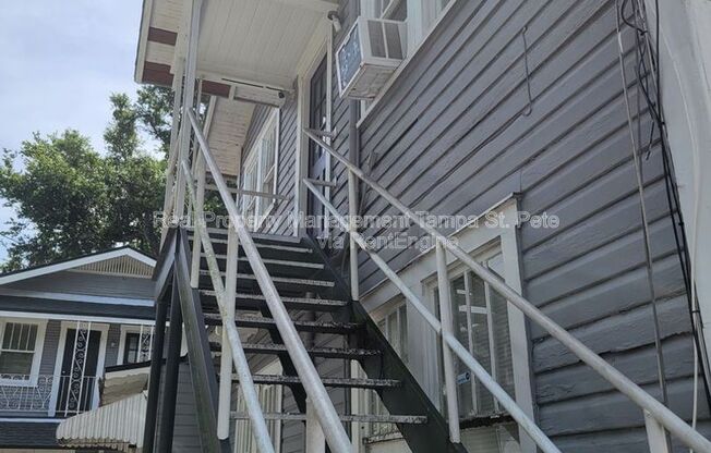 3005 SANCHEZ ST