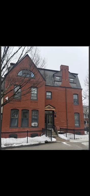 124 Summer St.