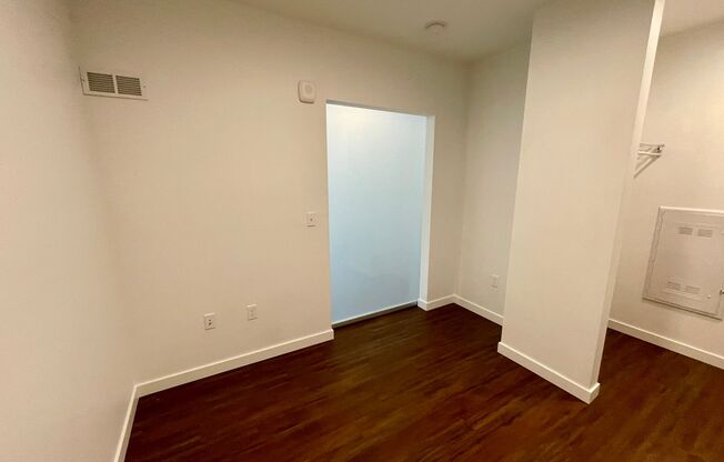 1 bed, 1 bath, 585 sqft, $2,275, Unit 617