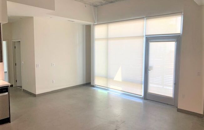 1 bed, 1 bath, 640 sqft, $3,095, Unit 104