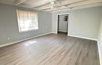 3 beds, 2 baths, $1,500