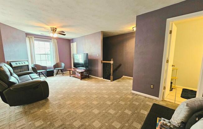 1036 PEBBLEWOOD DR