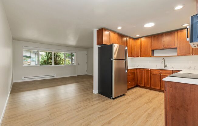 2 beds, 1 bath, 875 sqft, $2,595, Unit 17