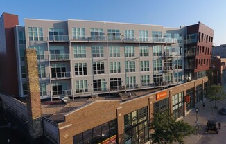 1 bed, 1 bath, 840 sqft, $1,810, Unit 510