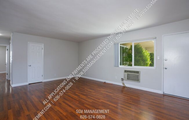 2 beds, 1 bath, 961 sqft, $2,100, Unit 13