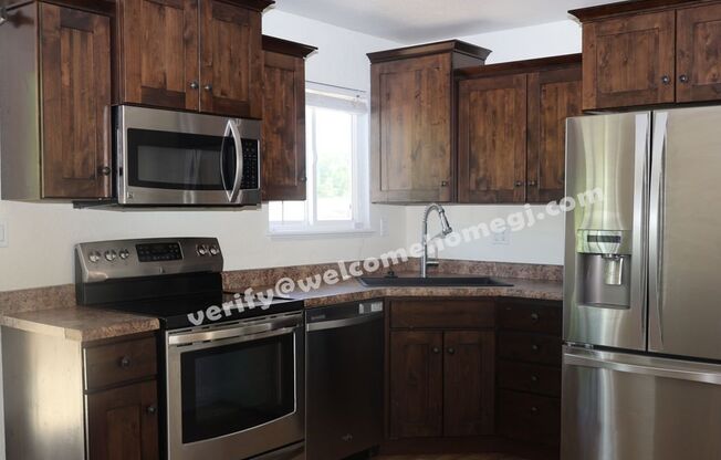 2844 Lexington Lane B