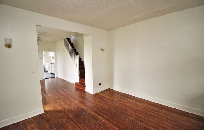 Nice EOG Coldstream Homestead Montebello 3bd/1ba w/ W/D! Available 6/15