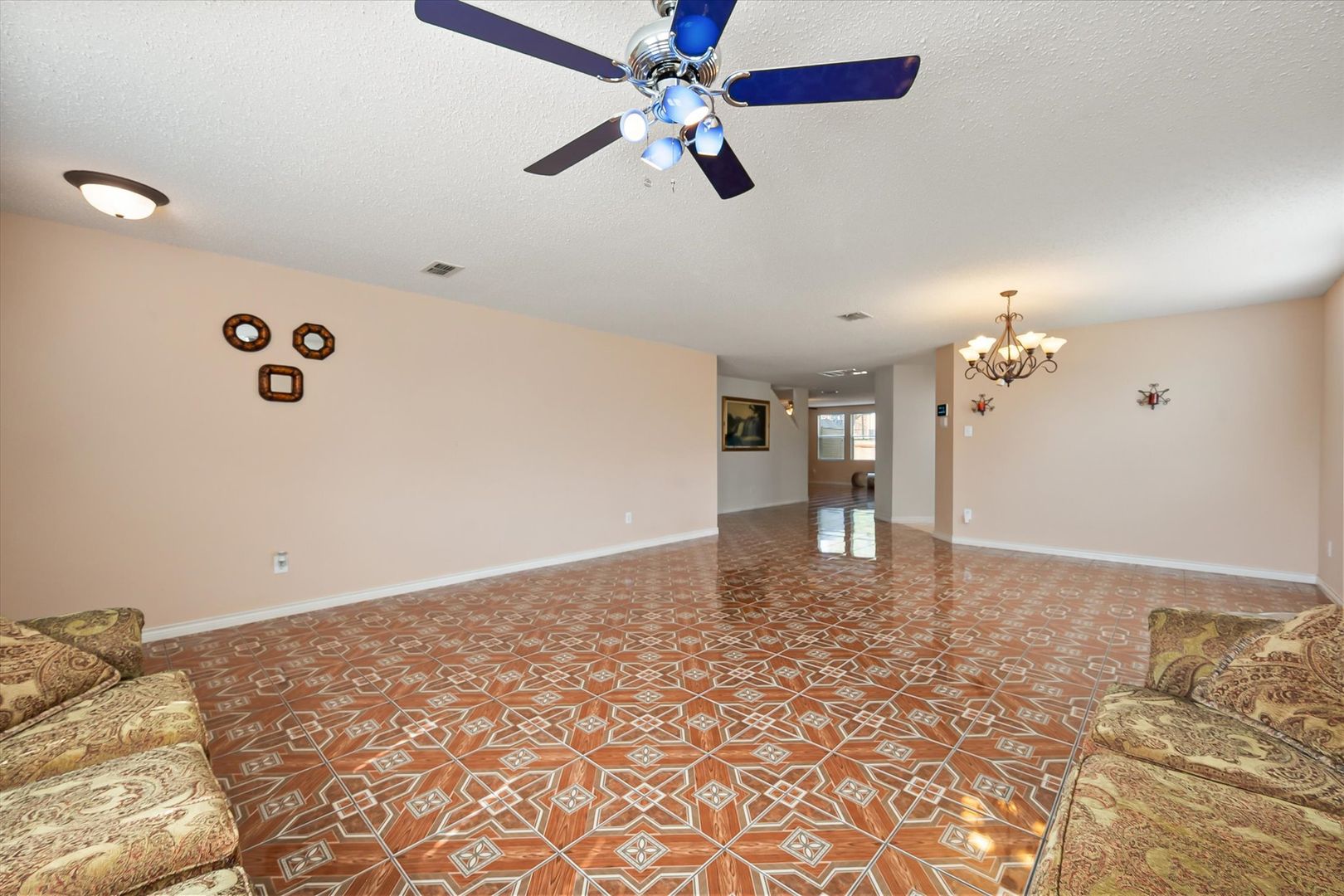 Welcome to 511 Travis Ranch Trail in Arlington!