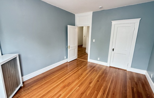 17 Warwick Rd Apt 5