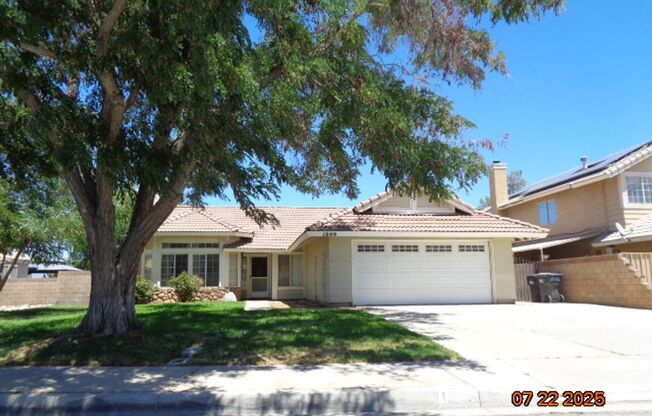 Cute single story home on cul-de-sac street built in 1989 with 1410 sq. ft