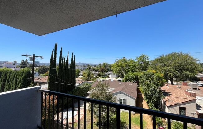 2 beds, 2 baths, 1,200 sqft, $2,648, Unit 112