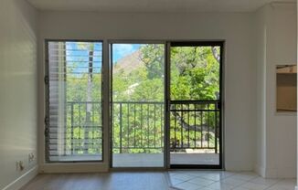 Renovated Studio with parking near Diamond Head