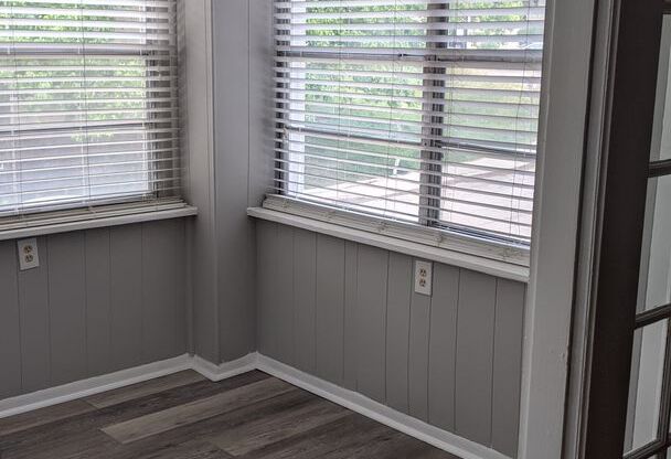 1 bed, 1 bath, 1,050 sqft, $1,195, Unit 131-133 East 46th St - 6