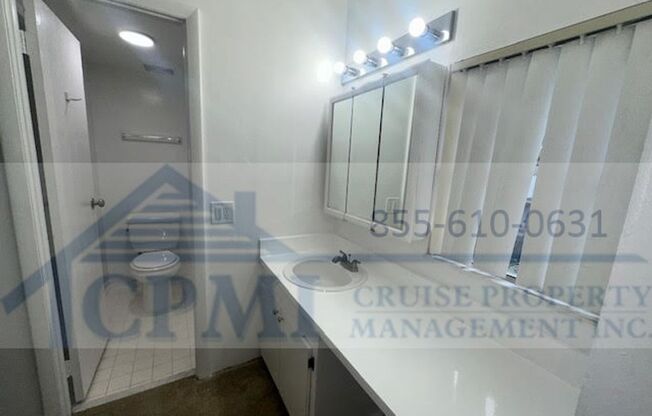 1 bed, 1.5 baths, 900 sqft, $1,795, Unit C3C