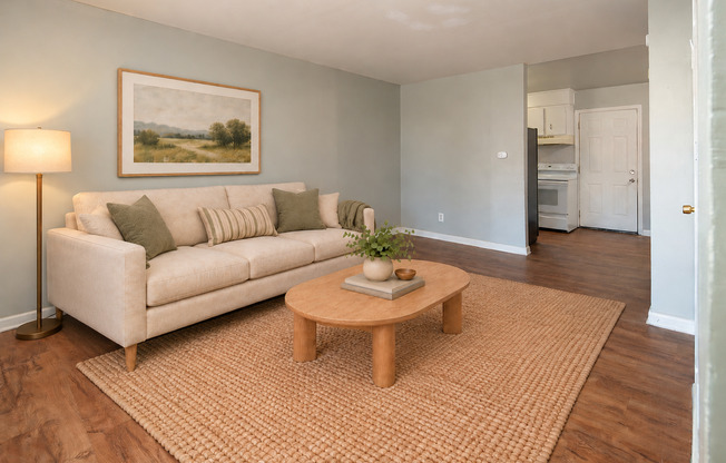 2 beds, 1.5 baths, 900 sqft, $1,200, Unit 3807-3