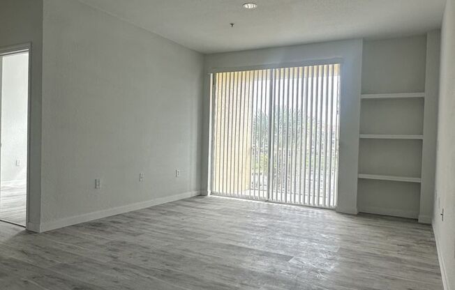 Beautifully Renovated 4 Bed / 2 Bath Condo in Visconti West Condominium- Water View