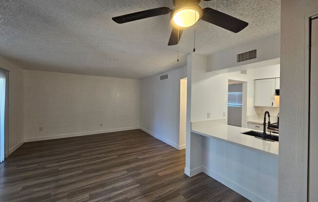 1 bed, 1 bath, 580 sqft, $1,150, Unit 223