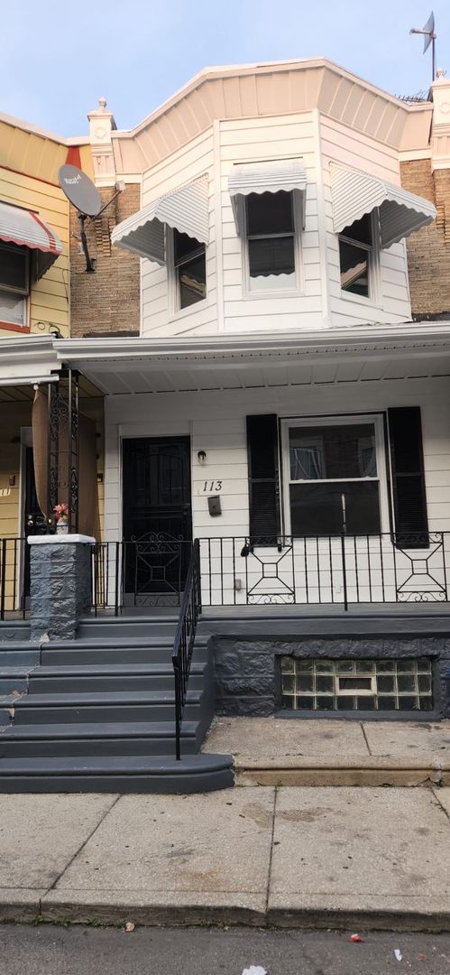 Beautiful porch front home in West Philadelphia