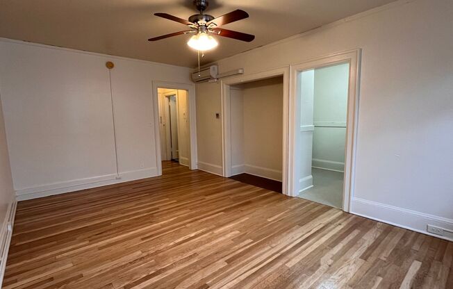 Studio, 1 bath, 485 sqft, $1,025, Unit 34