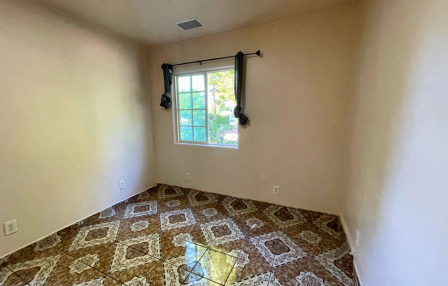 1 bed, 1 bath, $1,750