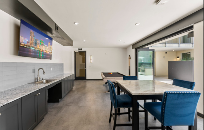 Studio, 1 bath, 436 sqft, $2,395, Unit Unit 215