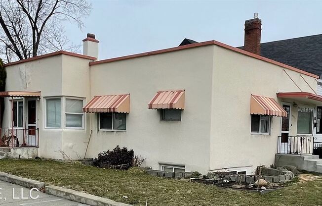 636 & 638 W Maxwell Ave | 1504 & 1508 N Wall St