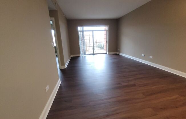2 beds, 2 baths, 1,328 sqft, $2,500, Unit 524