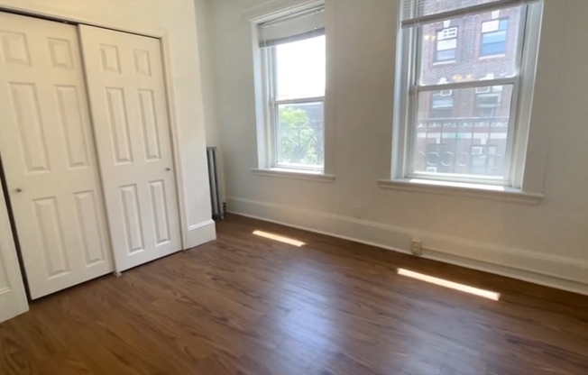 1 bed, 1 bath, 350 sqft, $2,715, Unit #24