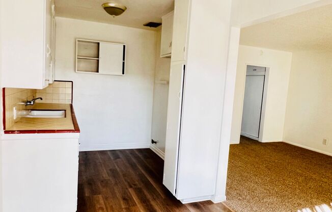 1 bed, 1 bath, $1,850, Unit I