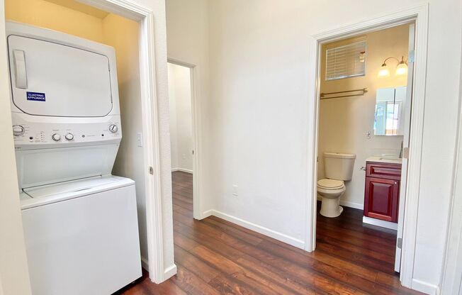 Remodeled back House with Large & Sunny Deck