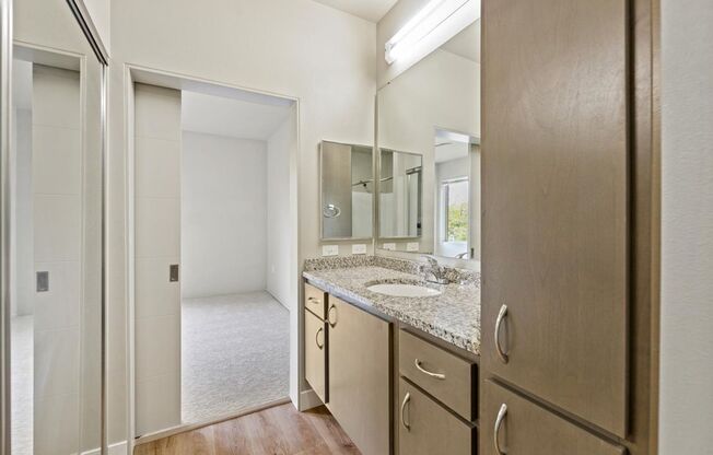 1 bed, 1 bath, 720 sqft, $1,325, Unit 404