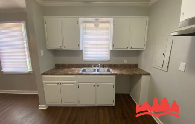 Welcome to 3722 Fairoaks Ave!