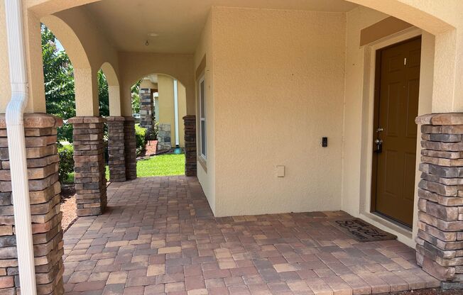 4 beds, 2.5 baths, $2,799