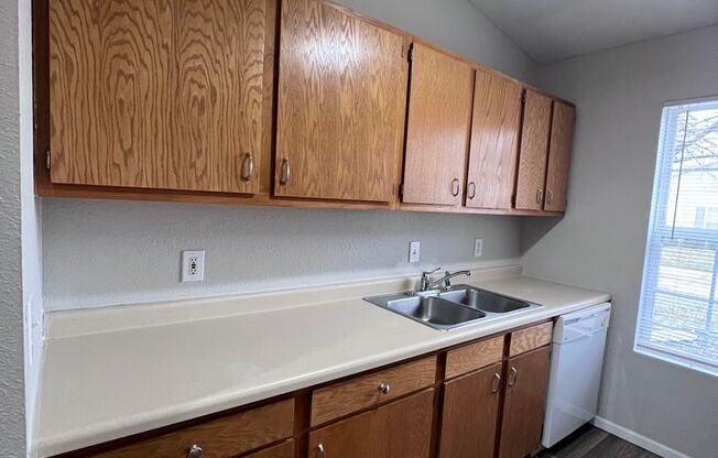 Springhill Commons Apartments