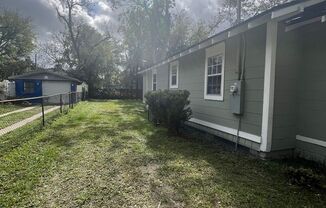 3 beds, 1 bath, $1,300