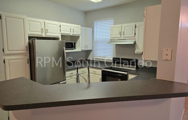 2 beds, 2 baths, $1,750, Unit APARTMENT 102