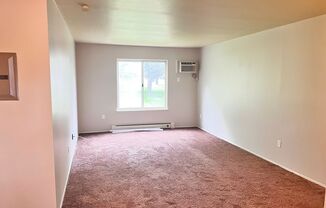 1 bed, 1 bath, 800 sqft, $1,065, Unit 11476 Warren Blvd - 114