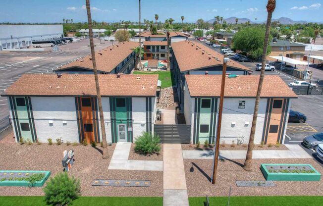 1 bed, 1 bath, 450 sqft, $1,195, Unit 76