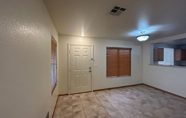 Spacious 2-Story Townhome in Belle Esprit Gated Community