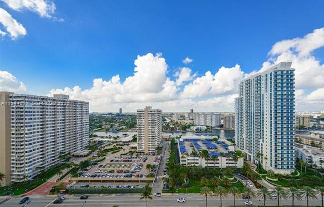 1950 S Ocean Dr #19E, Hallandale Beach, FL 33009